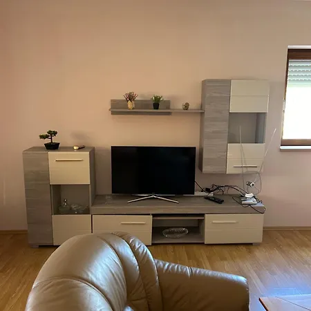 Oliva Dom Cista Mala Lejlighed Mala Cista