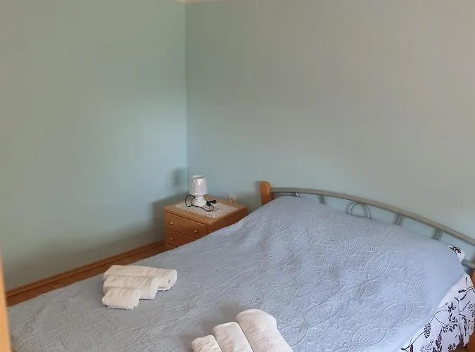 Oliva Dom Cista Mala * Mala Cista